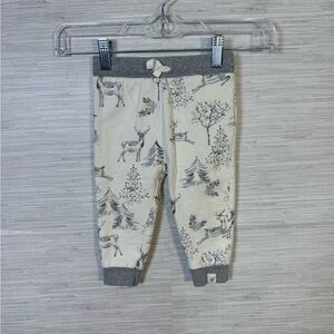 Kid’s Grey and White Winter Themed Burt’s Bees Baby Pants Size 6-9 Months